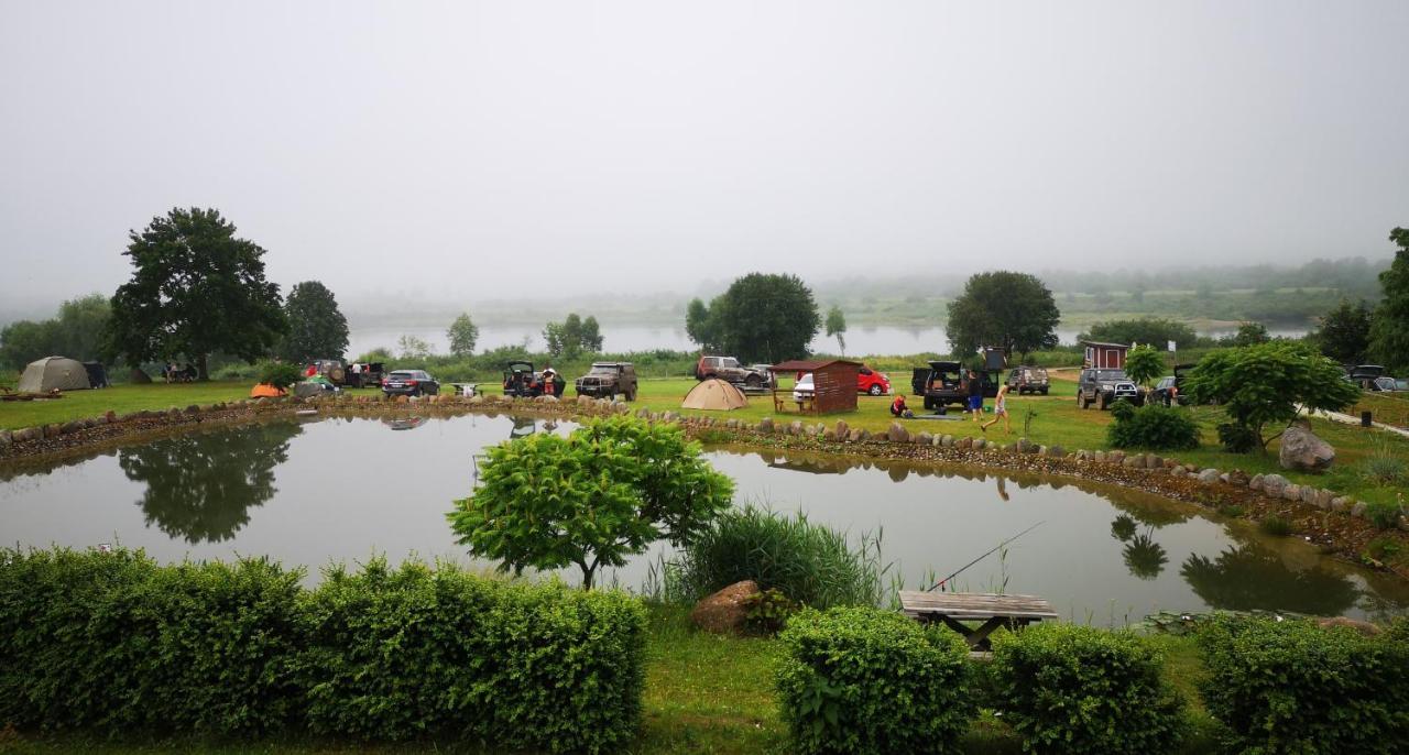 Camp Genys Hotel Jurbarkas Buitenkant foto
