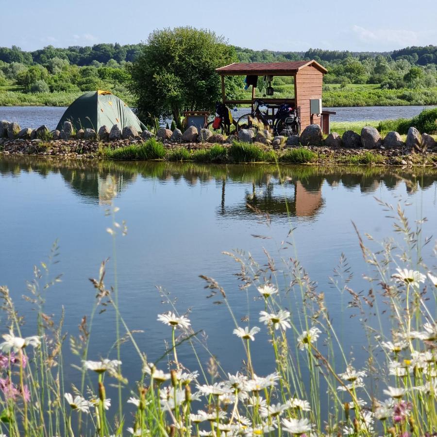 Camp Genys Hotel Jurbarkas Buitenkant foto